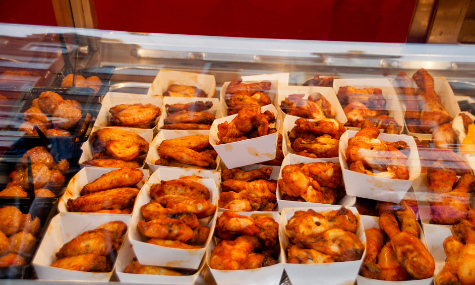 Franchise De Poulet Établie Dans Un Centre De Township Très Fréquenté À Vendre 1